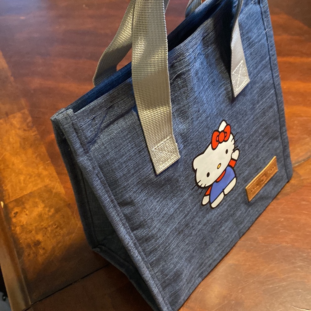 Sanrio Blue Hello Kitty Tote Bag - Picture 5 of 5